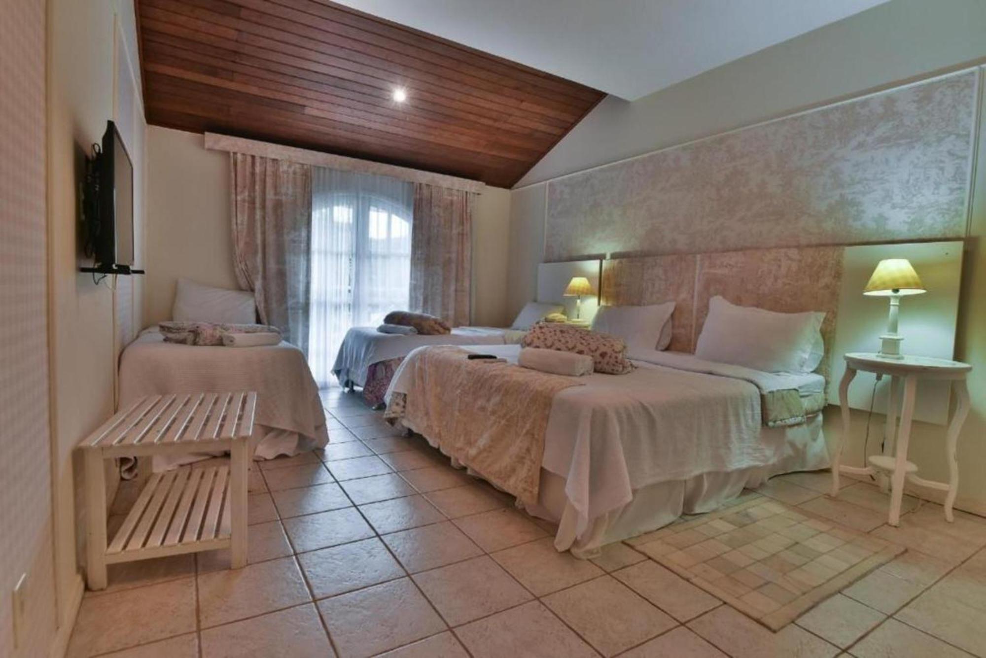 Hotel Fazenda Cachoeiras De Cavaru 瓦索拉斯 外观 照片